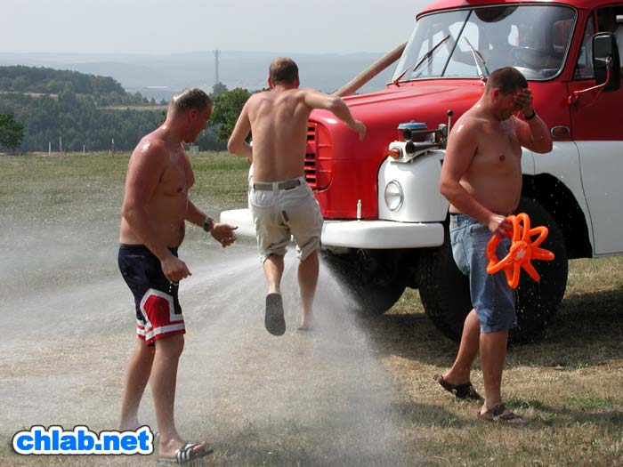 Wasser marsch bei dieser Hitze
