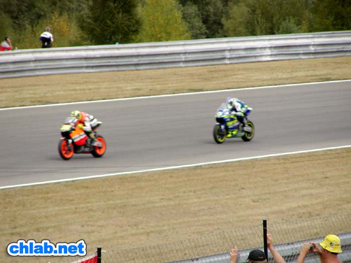 MotoGP: Letzte Runde - Vale vor Sete - Was ein Rennen...

