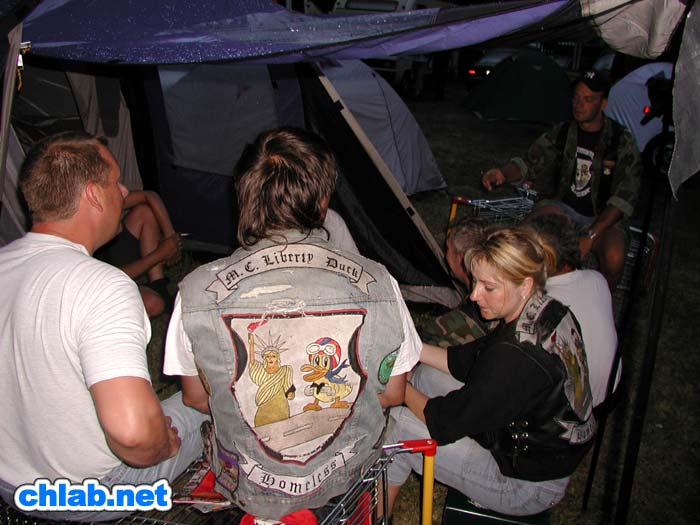 Der M.C. Liberty Duck im Camp
